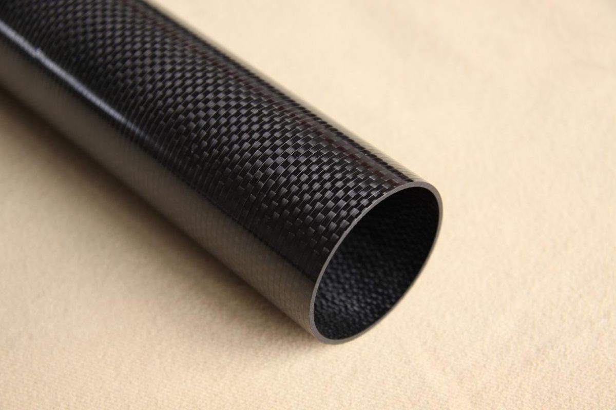 carbon fiber robotic arm lightweight automation pick and place