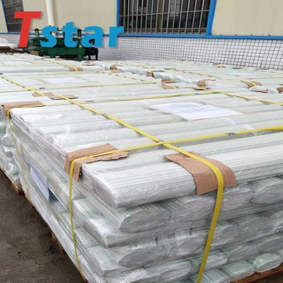 tapered fiberglass posts